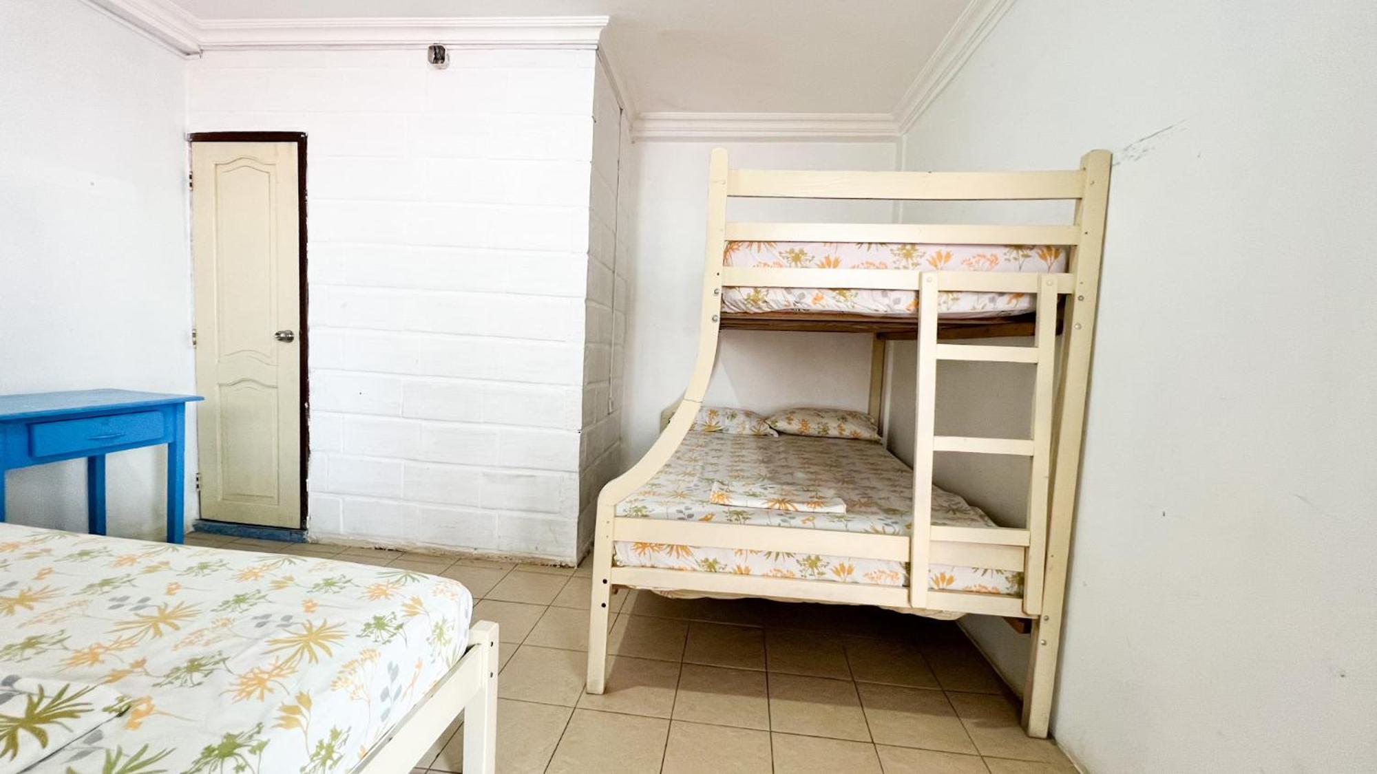 Arrecife Montanita Hostal Kültér fotó
